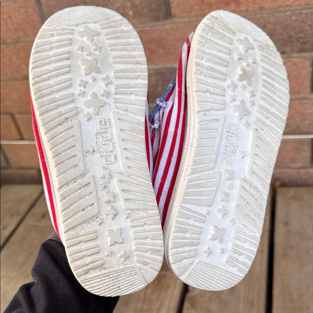 Hey Dude Kids Striped and Star Moccasins Size 2 - Picture 5 of 5
